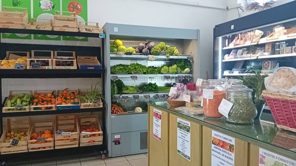 Il primo emporio autogestito della Sardegna